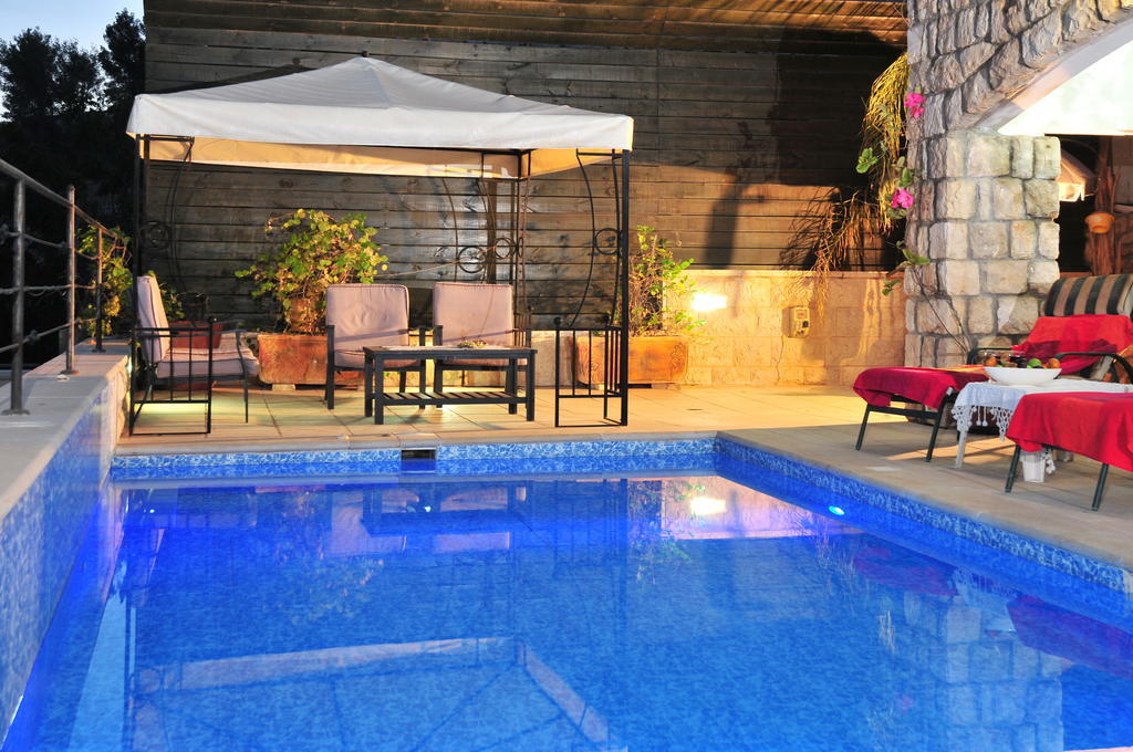 Bikta Banof Apartment Rosh Pinna Room photo